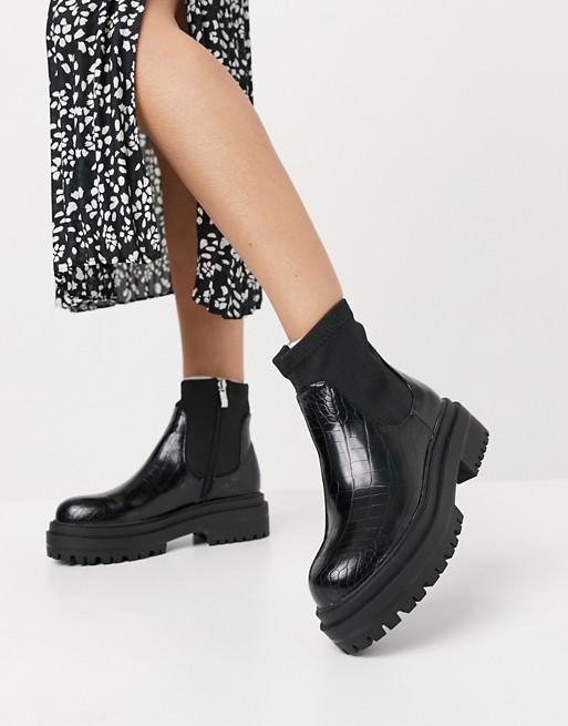 RAID Robin chunky flatform boots in black