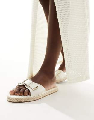 Ruheen flat espadrille sandals in off white