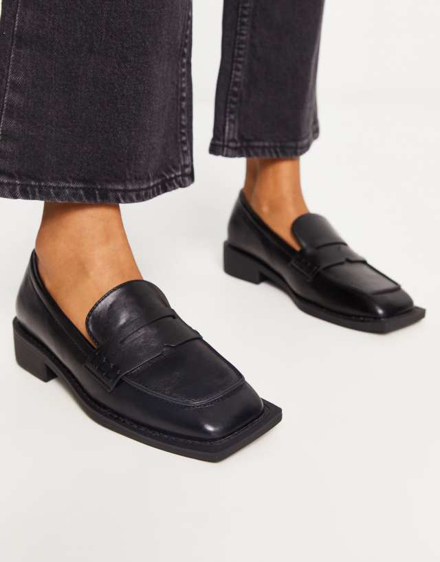 RAID Samantha loafers in black