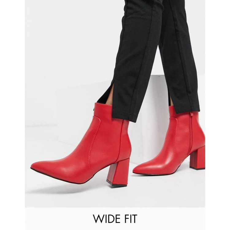 RAID Sapphire Ankle Boots in Rot mit Absatz im Leder Look in weiter Passform ASOS