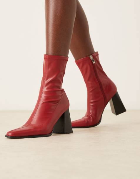 RAID Whisper block heel ankle boots with pointed toe in berry - view 1