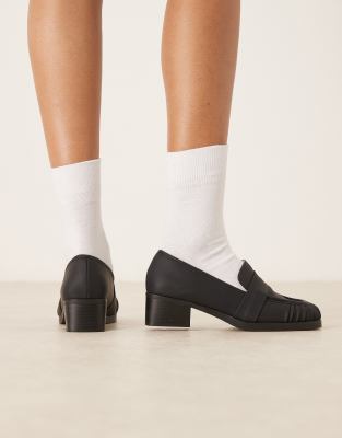 Raid Wide Fit Aarvi Square Toe Loafers In Black