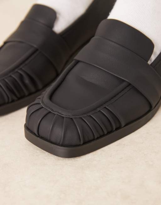 RAID Wide Fit Aarvi square toe loafers in black, 3 of 4