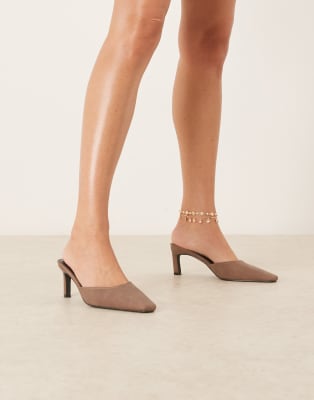 RAID Wide Fit - Alya - Absatz-Mules in Distressed-Braun
