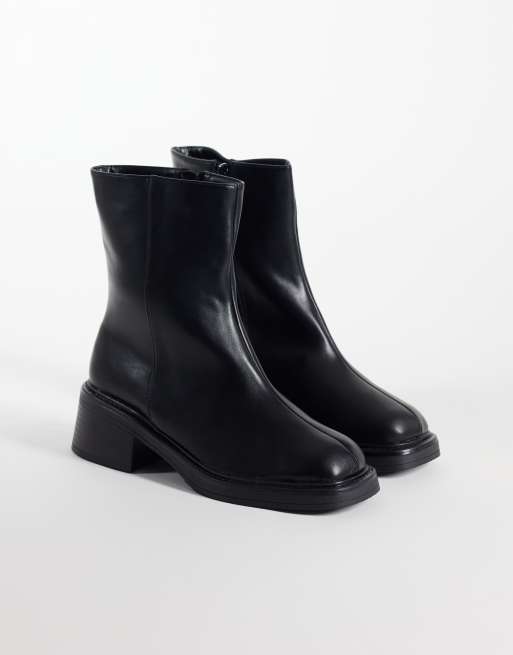 RAID Wide Fit Cecilia chelsea boots in black , 2 of 4