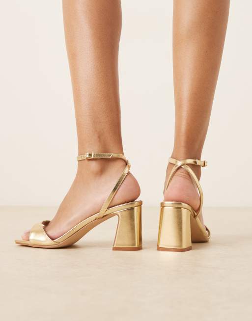 RAID Wide Fit Cora block heeled sandals in gold, 3 of 4