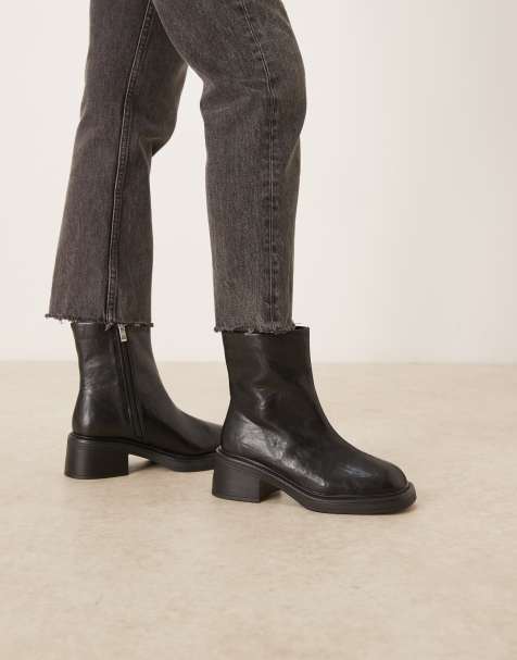 RAID Wide Fit Eabha chelsea boot in black - view 1