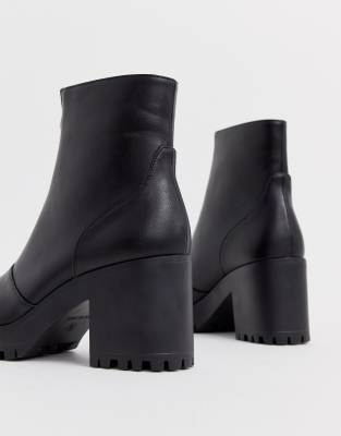 square toe chunky boots