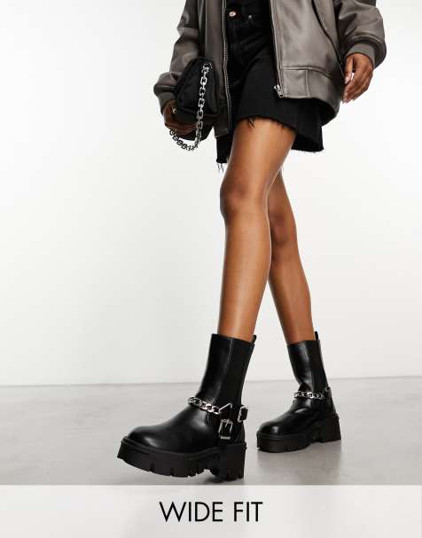 Wide fitting hotsell ankle boots sale