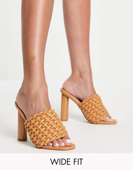 RAID Wide Fit - Knottie - Sandali stile sabot a pianta larga con tacco beige