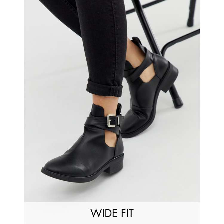 Asos cut 2025 out boots