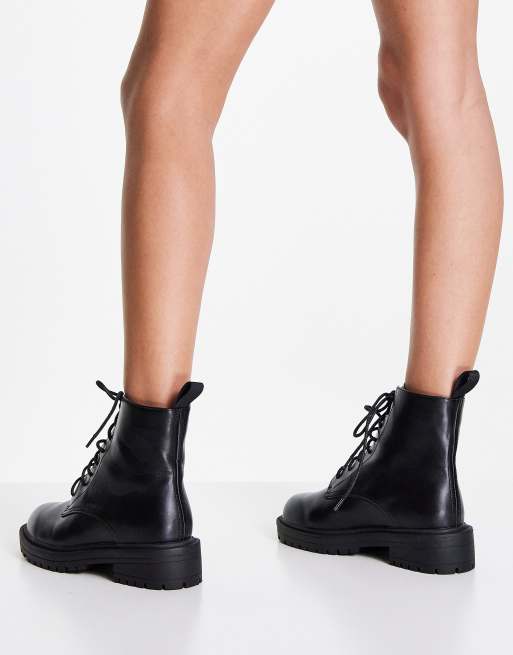 Flat lace up hot sale ankle boots