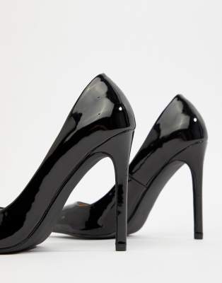 wide fit patent court shoes