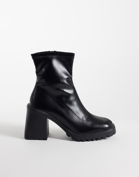 RAID Wide Fit Riona ankelboots med blockklack i svart - view 1