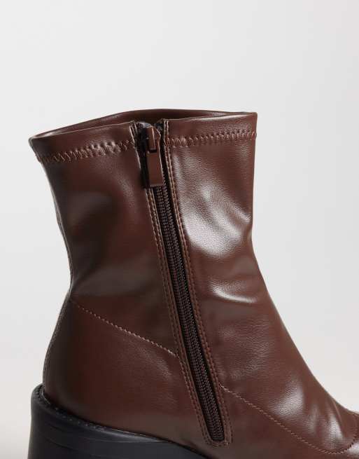 RAID Wide Fit Riona Stiefeletten mit Blockabsatz in Braun, 3 von 4