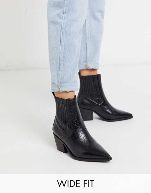 wide fit croc boots