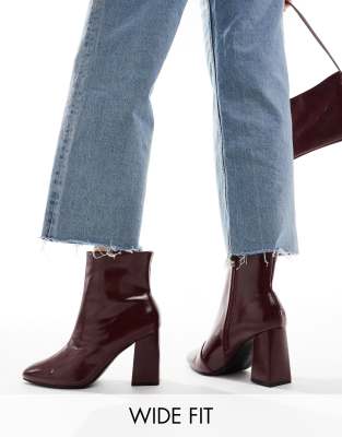 Tetlee block heel ankle boots in burgundy patent-Red