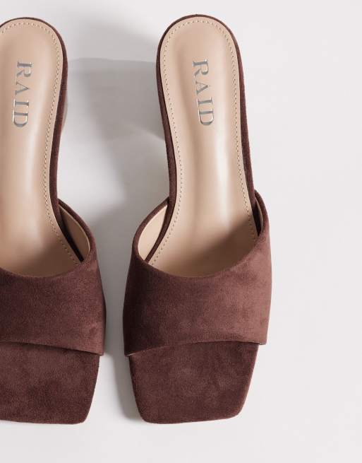 RAID Wide Fit Wide Fit Saanvi block heeled mules in brown suedette, 2 of 4