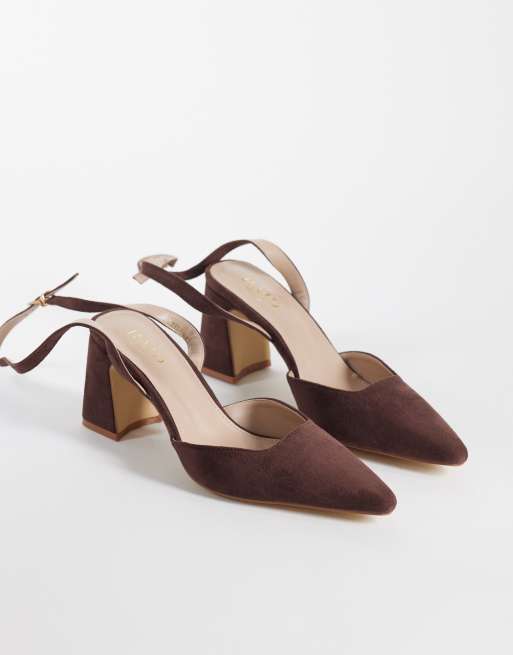 RAID Wide Fit - Zaylee - Scarpe a punta in camoscio sintetico marrone con tacco largo, 2 di 4