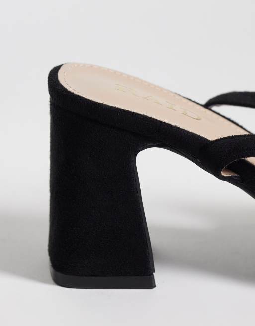 RAID Zaylee faux suede block heeled shoes with pointed toe in black, 4 of 4