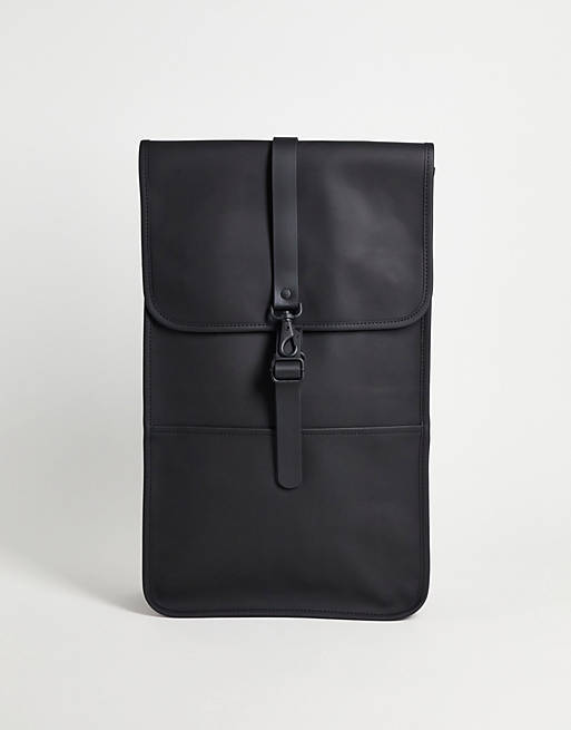  Rains 12200 waterproof backpack in black 