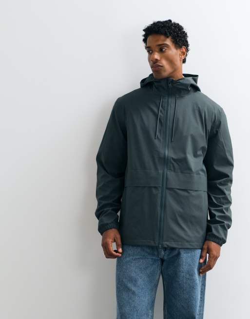 Rains - 12420 Suva - Giacca impermeabile hardshell comoda con cappuccio verde, 5 di 5