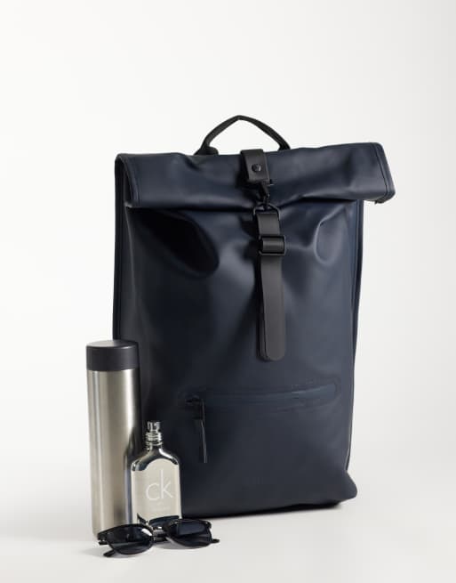 Rains 13320 Rolltop vattentät ryggsäck i blått, 2 av 5