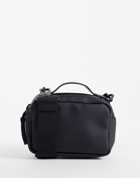Rains 14120 vattentät micro crossbody box-väska med rem i svart - view 1