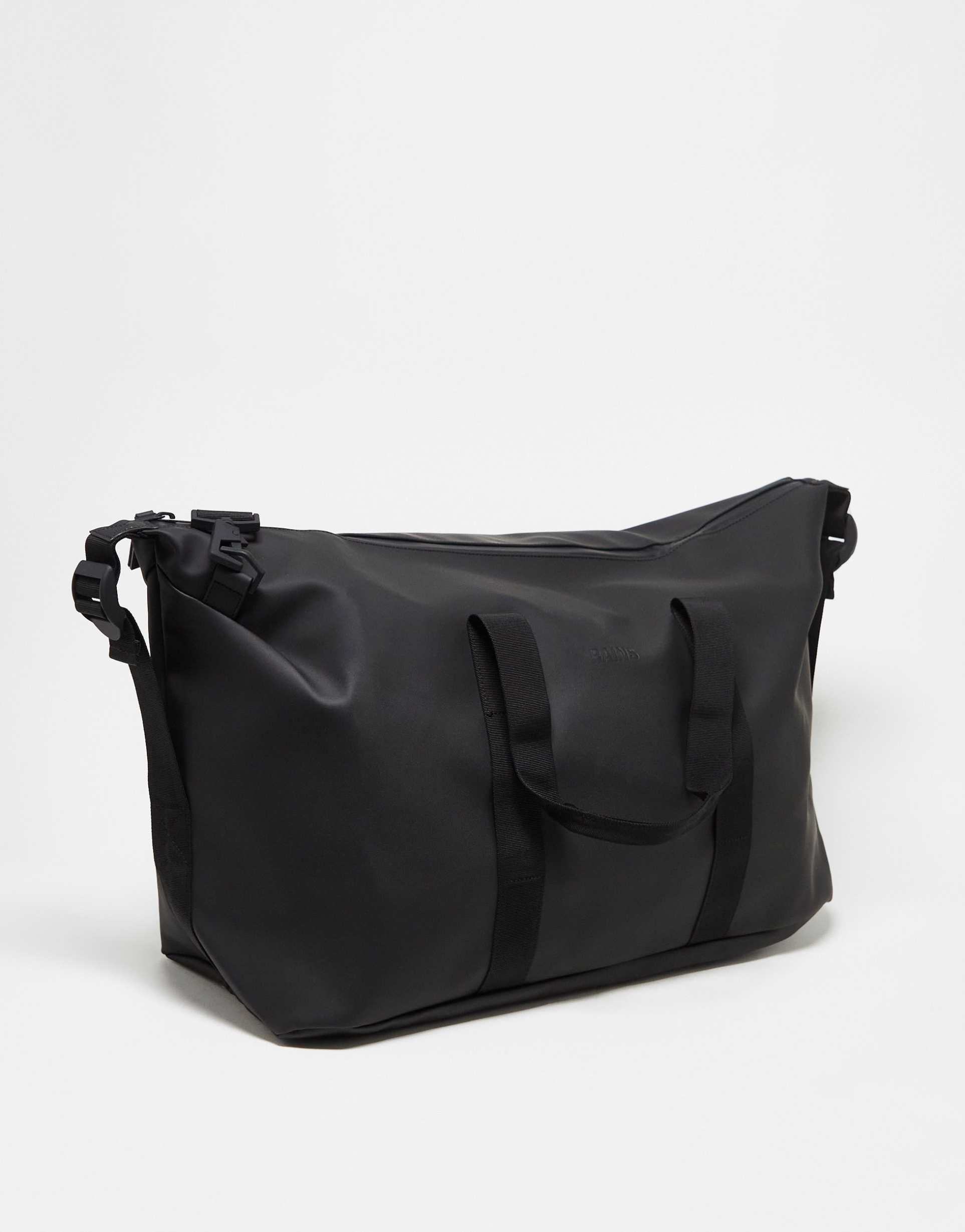 rains 14200 unisex waterproof weekend duffel bag in black