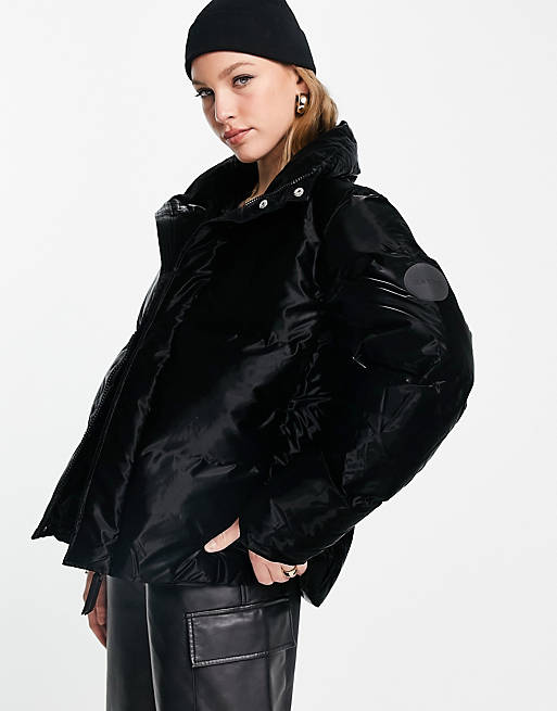 Rains 1522 boxy puffer winter jacket in velvet black