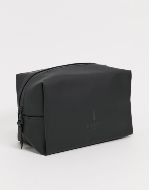 Rains 1558 small toiletry bag in black
