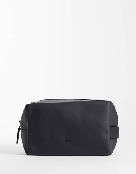 Rains 15590 waterproof wash bag large in black - view 1
