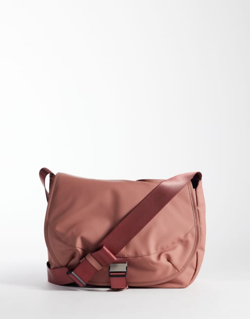 Rains - 16640 - Bandolera color coral impermeable con compartimento para botella