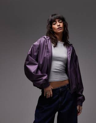 Rains - 17290 Lohja - Wasserdichte, isolierte Bomberjacke in Metallic-Lila mit Kapuze