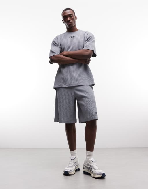 Rains 41390 loose fit waffle drawstring logo shorts in blue (part of a set), 2 of 5