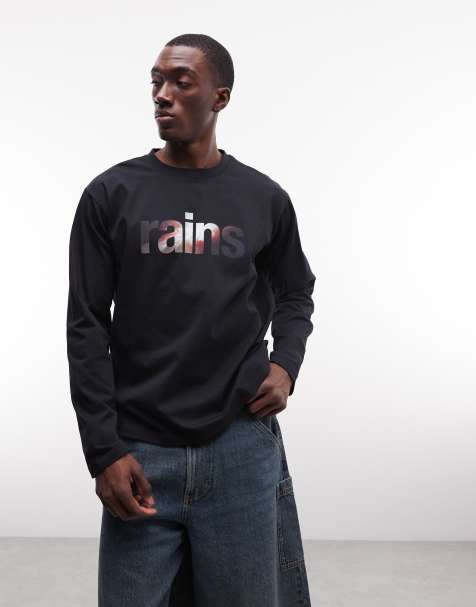 Rains - 41510 - Sort langærmet T-shirt med grafisk logo og afslappet pasform - view 1