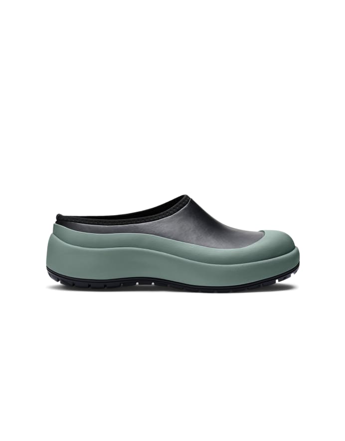 Rains 70260 Mirage - Zuecos negros y verde salvia estilo mules de goma resistente al agua