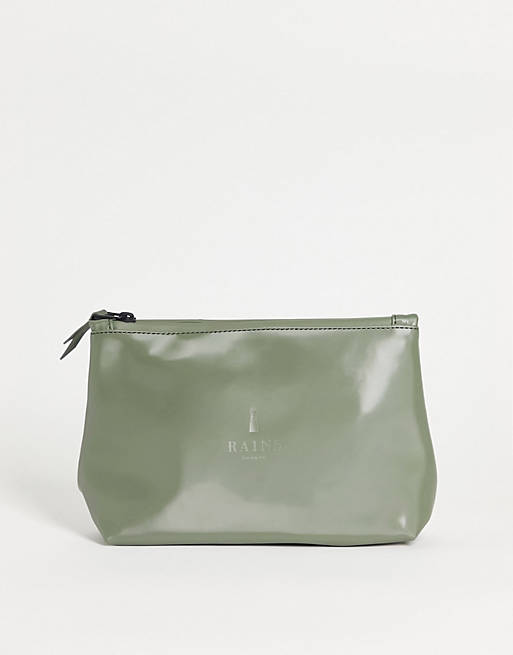 Rains cosmetic bag in shiny olive
