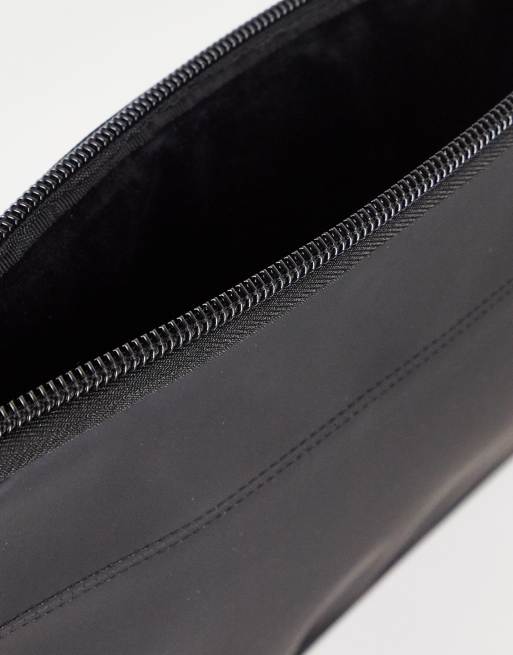 Rains laptop case 13 inch in black