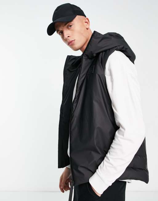 Rains - Loop - Waterbestendige geïsoleerde bodywarmer met capuchon in zwart