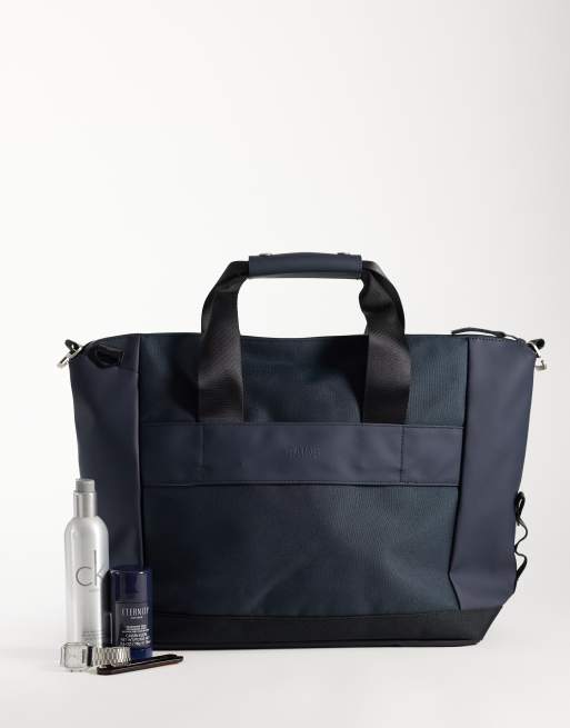 Rains petit sac de voyage weekend Otaru imperméable bleu marine, 2 de 4