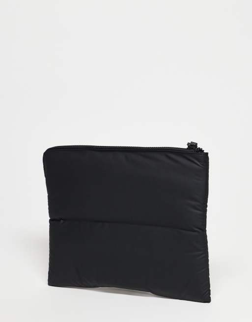 Rains puffer Laptop Cover 13""/14"" in black, 3 of 3