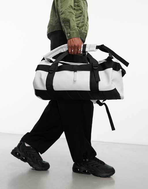 Duffle 2024 bag rains