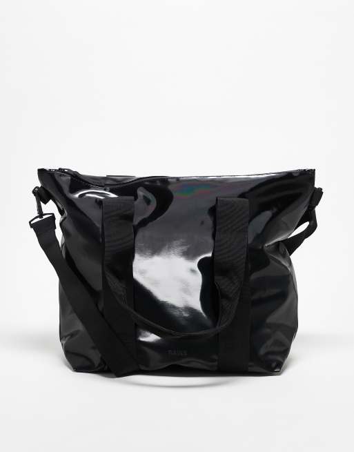 Rains Unisex – Czarna lśniąca torba typu tote z paskiem crossbody z wodoodpornego materiału