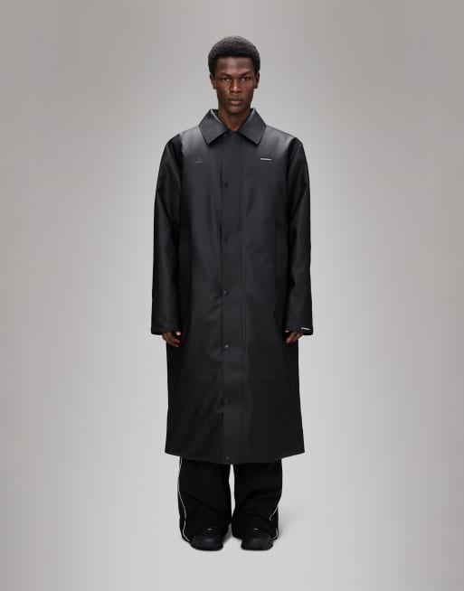 Rains – X Umbro Manager – Svart vattenavvisande trenchcoat, 2 av 5