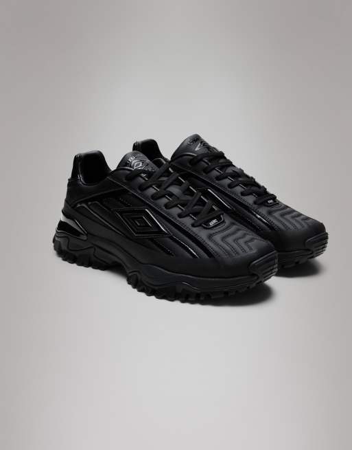 Rains x Umbro - Sorte sneakers med logo, 3 af 5
