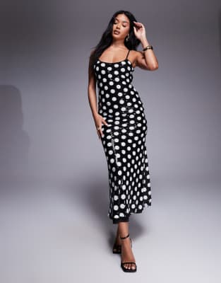 Rare London - Camisole-Maxikleid mit Punktmuster in Schwarz und Weiß und Pailletten-Bunt