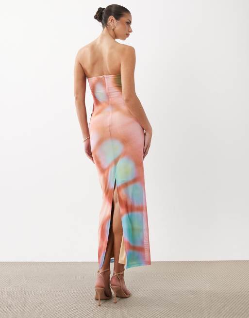 Rare London - Gladde maxi bandeau-jurk van mesh met vlinderprint in multi, 3 van 4