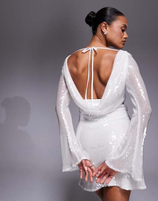 Rare London - Robe courte à sequin dos bénitier et lien dans le dos - Blanc, 2 de 4