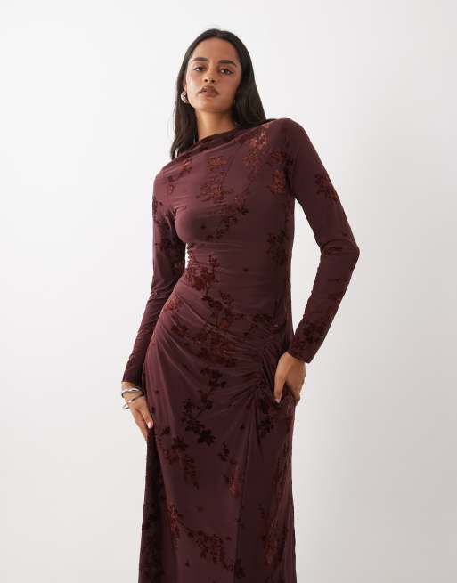 Rare London robe longue à manches longues à fleurs effet burnout froncée bordeaux, 2 de 4